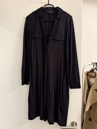 Schwarzes Blusenkleid von comma, Grösse 38 - Top Zustand!