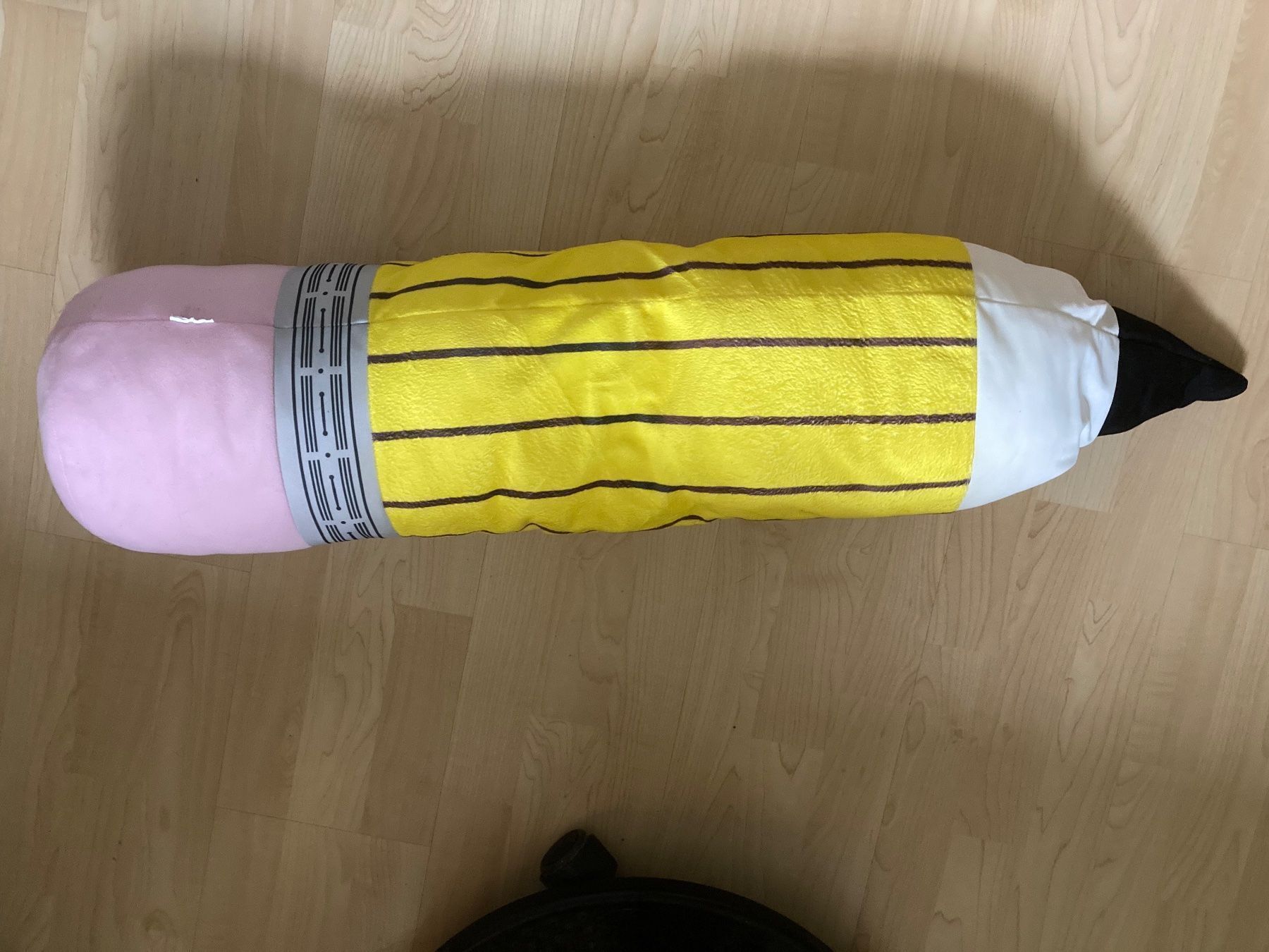 Ikea Cuscini: Kuschelkissen Stift von Ikea – Usato da Däniken SO venduto da Sonjab0