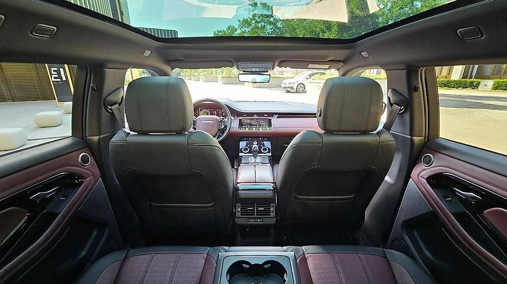 Automobili: Land Rover Range Rover Evoque 2.0 T R-Dynamic S – Usato da Langenthal venduto da Goergens10 8