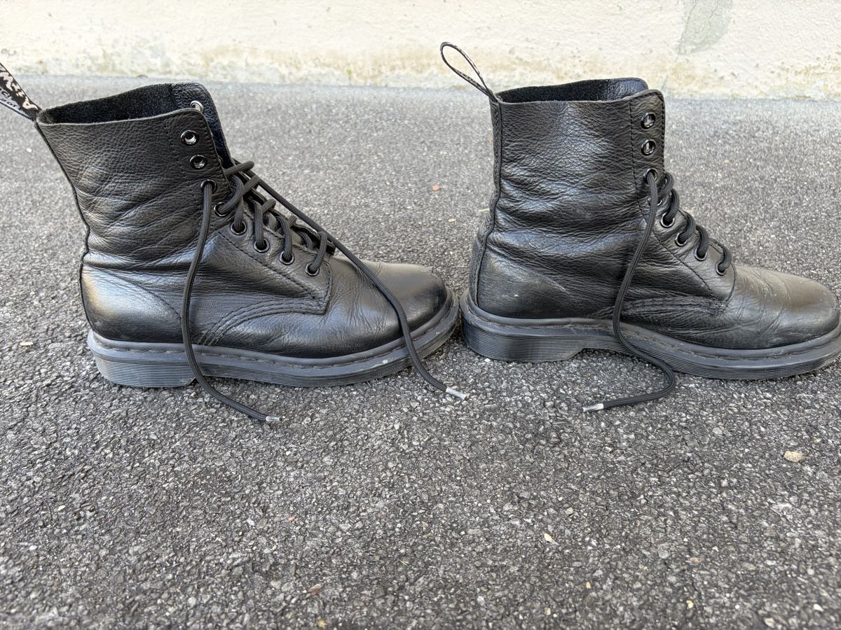 Dr. Martens Chaussures hommes: Dr Martens – D'occasion à Schwyz par anizehn 1