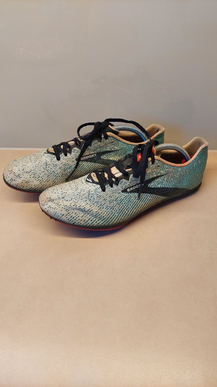 Scarpe da donna: Nagelschuhe grösse 42 – Usato da Wisen SO venduto da spann