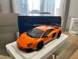 1:18 Lamborghini Aventador SV Autoart