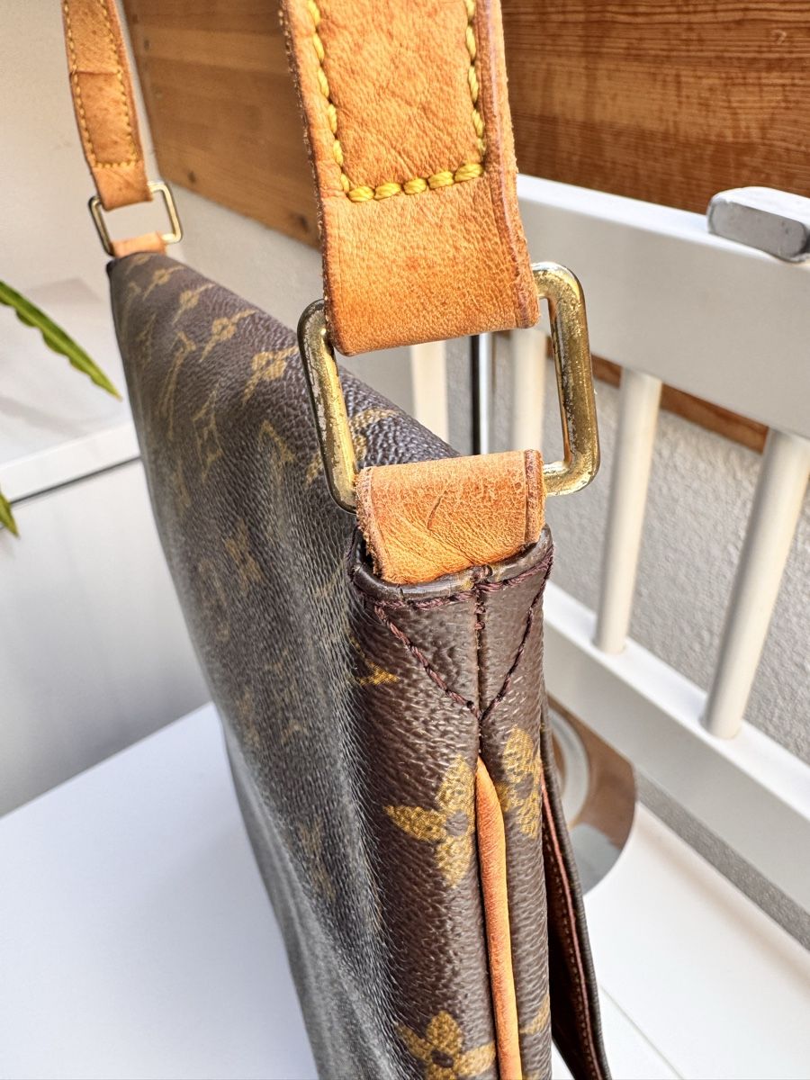 Borse da donna: Louis Vuitton Schultertasche – Usato da Neuenegg venduto da ilovefashion123 2