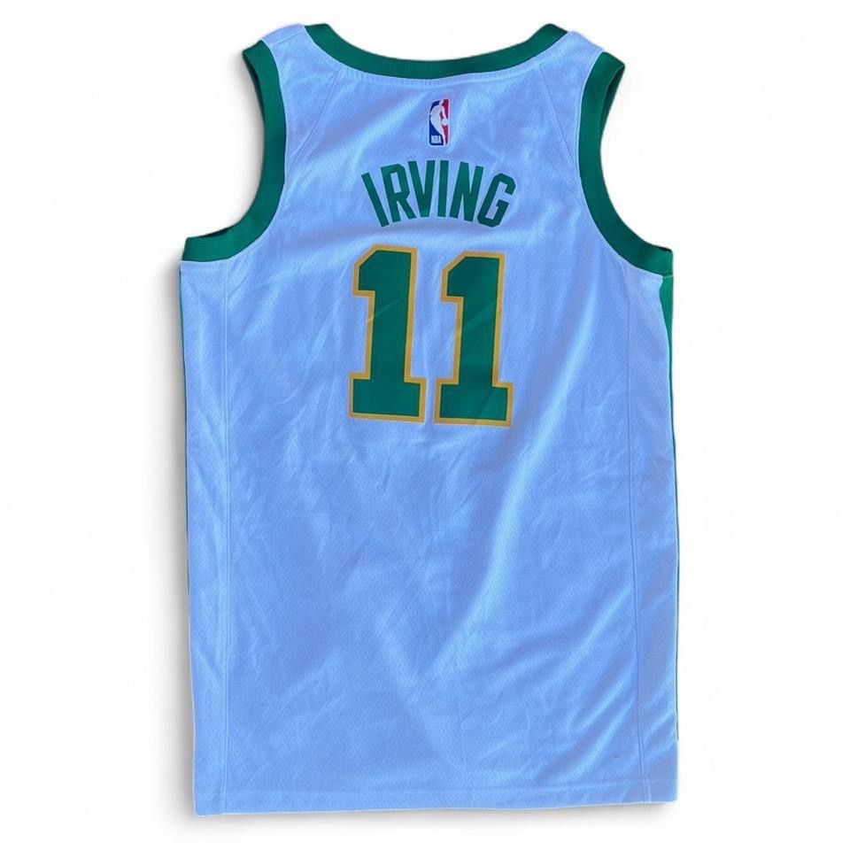 Nike Canottiere & Pantaloni: Boston Kyrie Irving Trikot  – Usato da Riehen venduto da RESTREET 2
