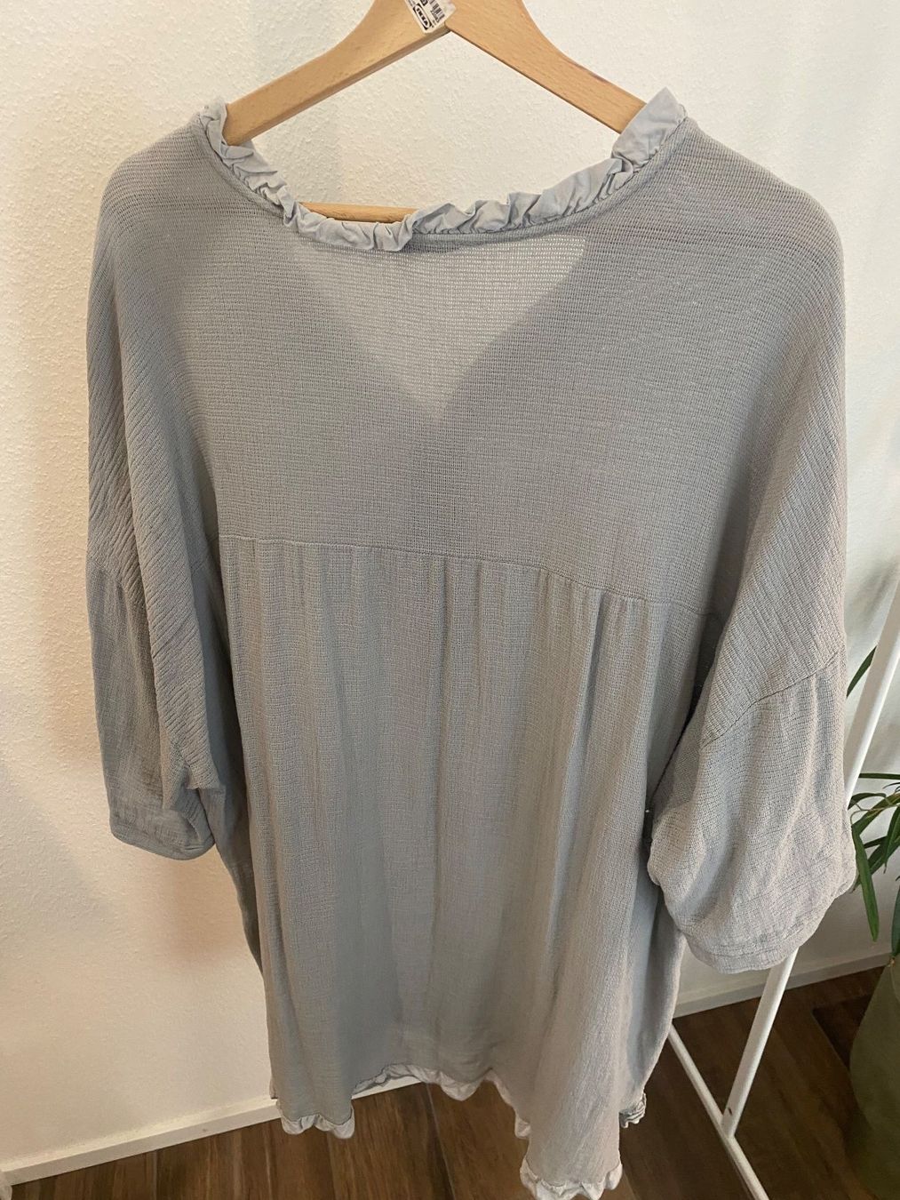 Blusen: New Collection lange Bluse hellgraublau Gr. XXL oversized – Neu (gemäss Beschreibung) aus Arlesheim von san_w9vr 3