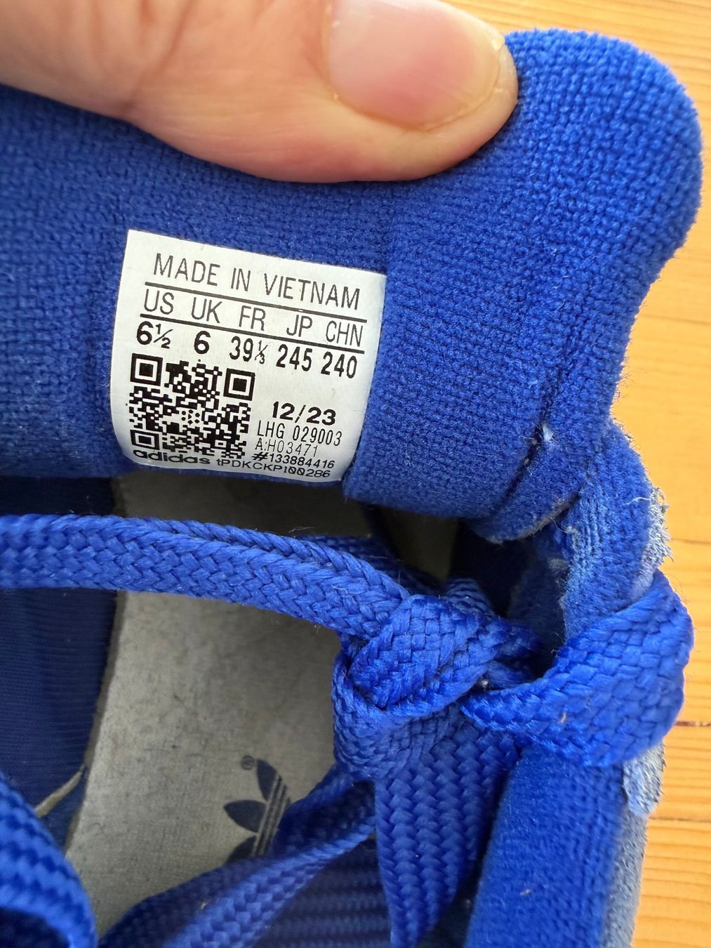 Adidas Scarpe da uomo: Adidas Classics blau Grösse 39 – Usato da Kirchdorf AG venduto da coco123 4