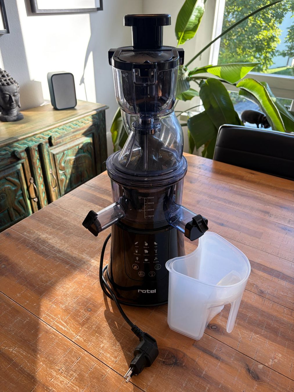 Rotel Elettrodomestici da cucina: Rotel Juicer – Usato da Hagendorn venduto da Surlago