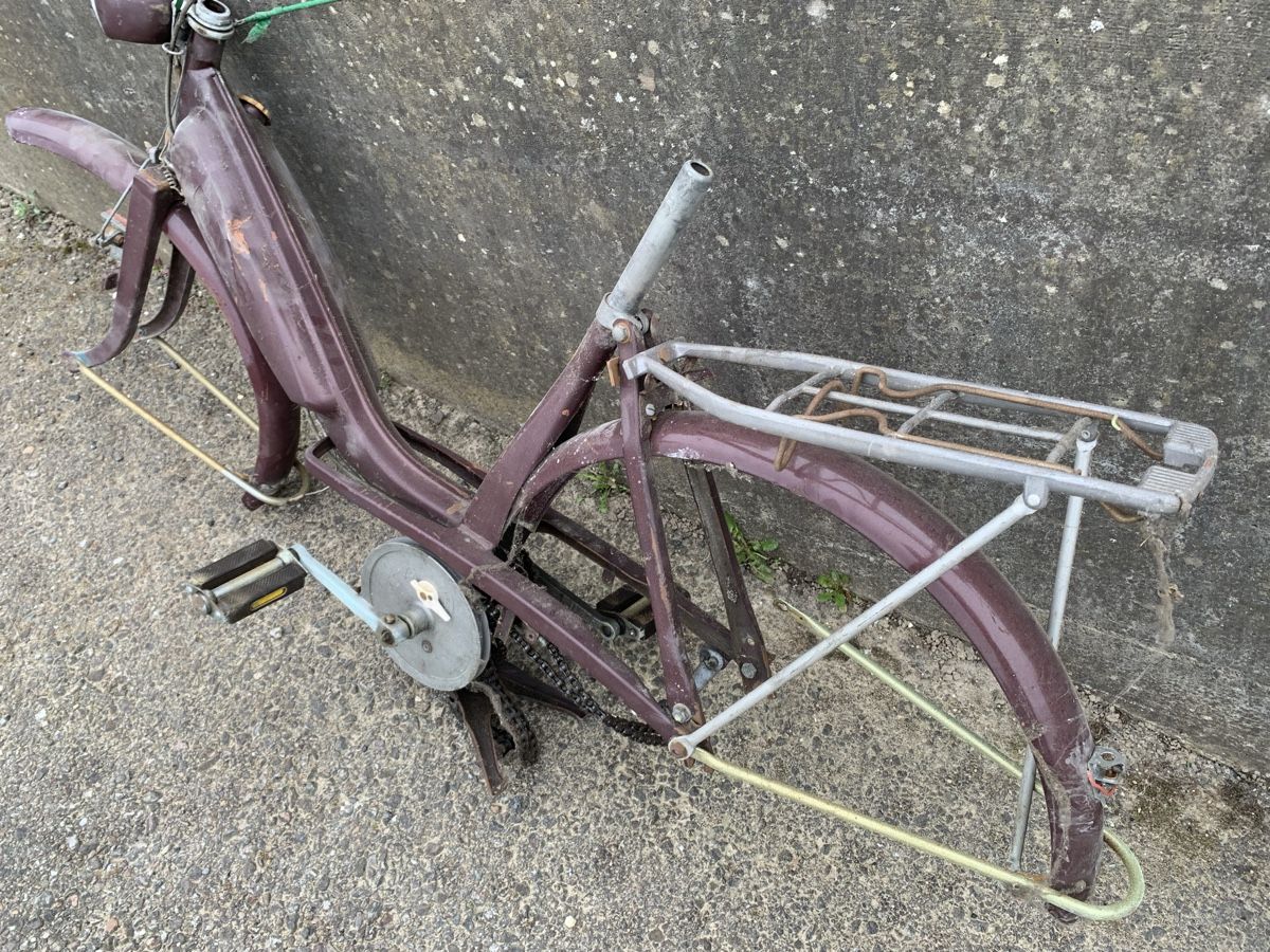 Pièces pour mobylette: Mofa Motobecane – Défectueux à Murgenthal par Ivy69 1