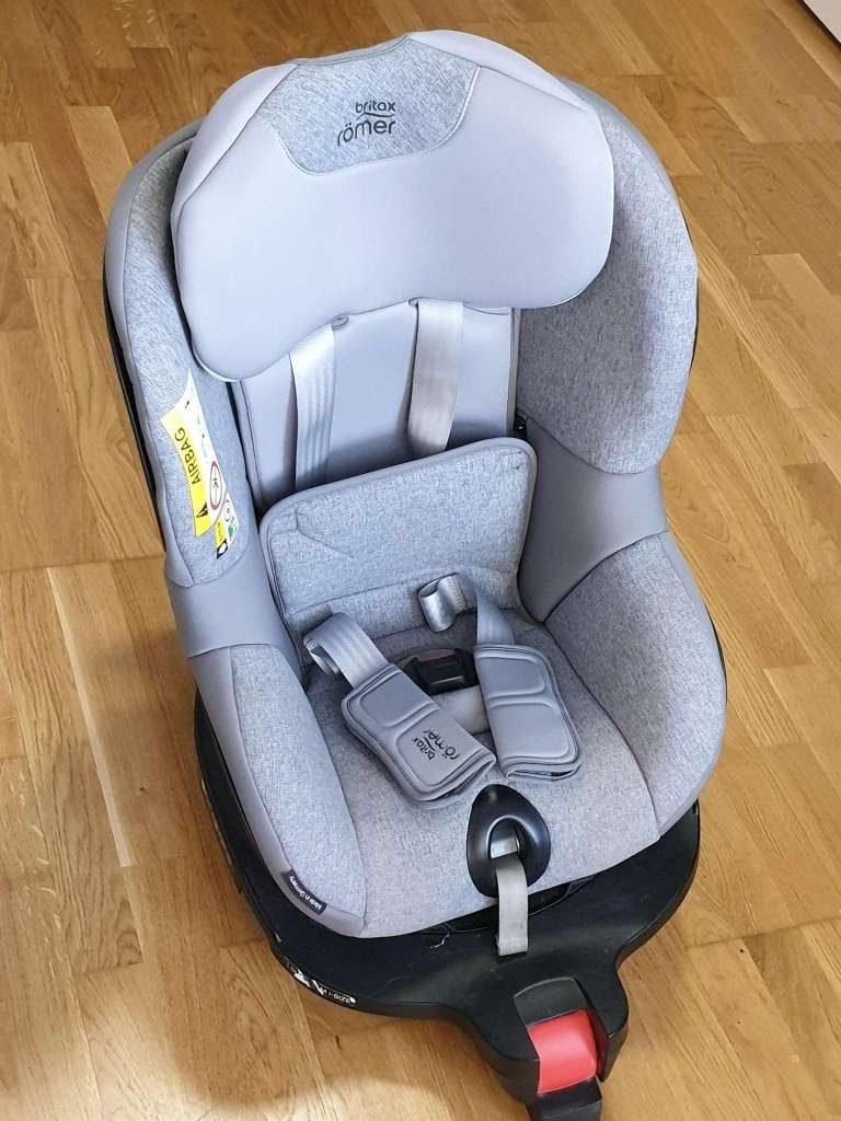 Britax Römer Auto-Kindersitze: Britax Römer Kindersitz DUALFIX M i-SIZE – Gebraucht aus Schaffhausen von braunbotnet 1