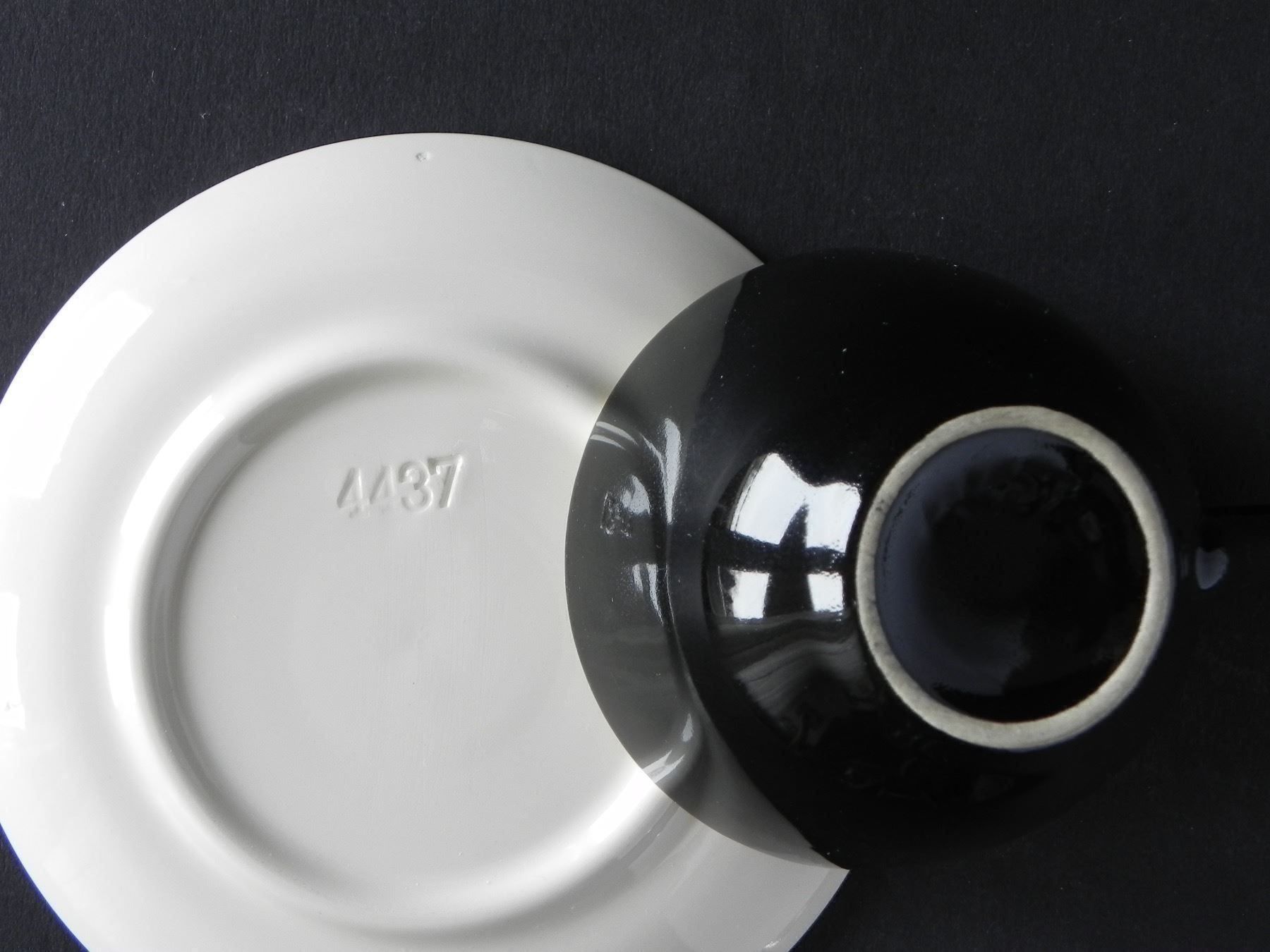 Tassen: Altes Espressoset schwarz-ocker farbig – Gebraucht aus Zürich von LodgE-21 2