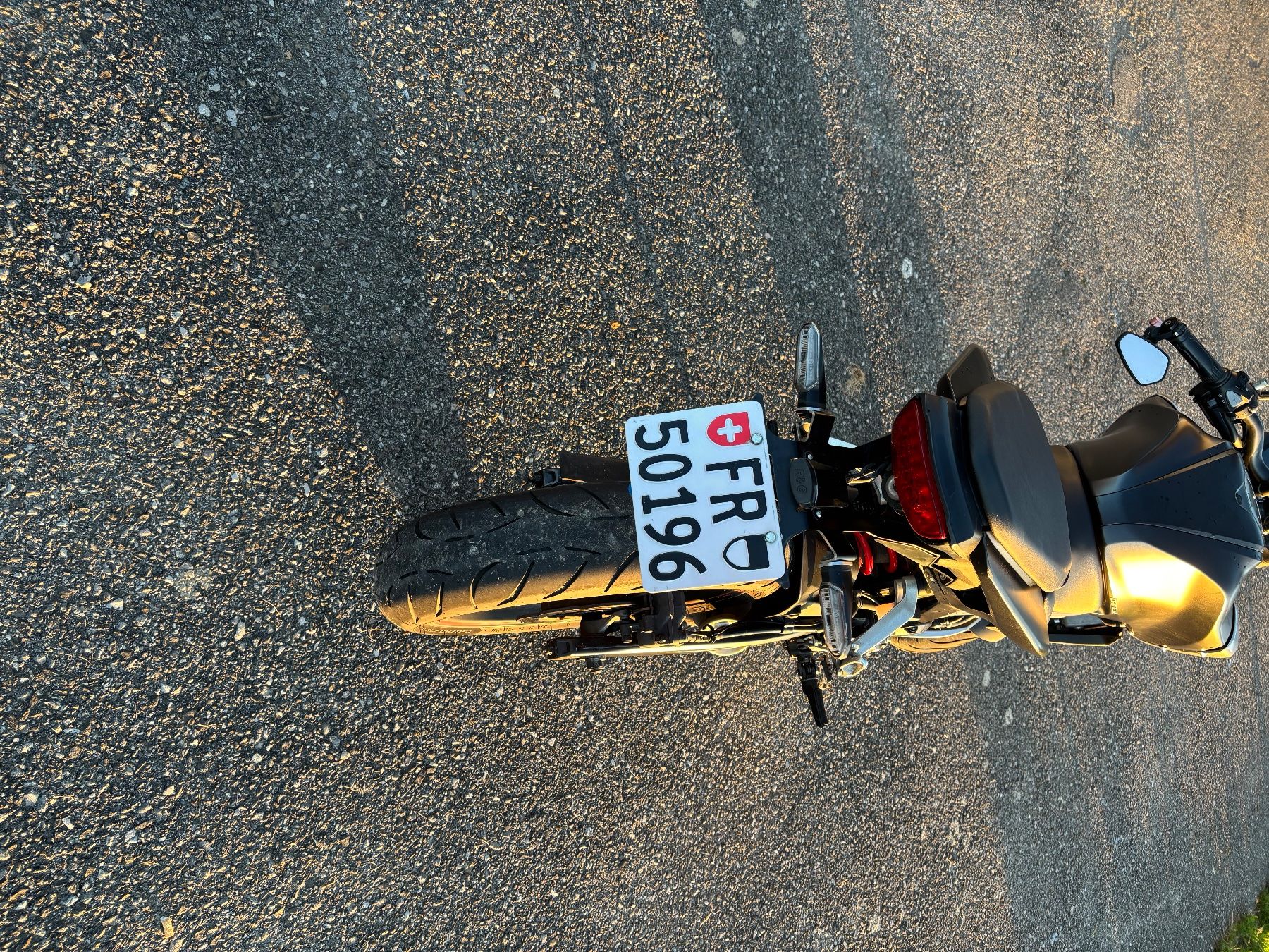 Honda Strada: Honda cb125r – Usato da Porsel venduto da gen_7hw5 1