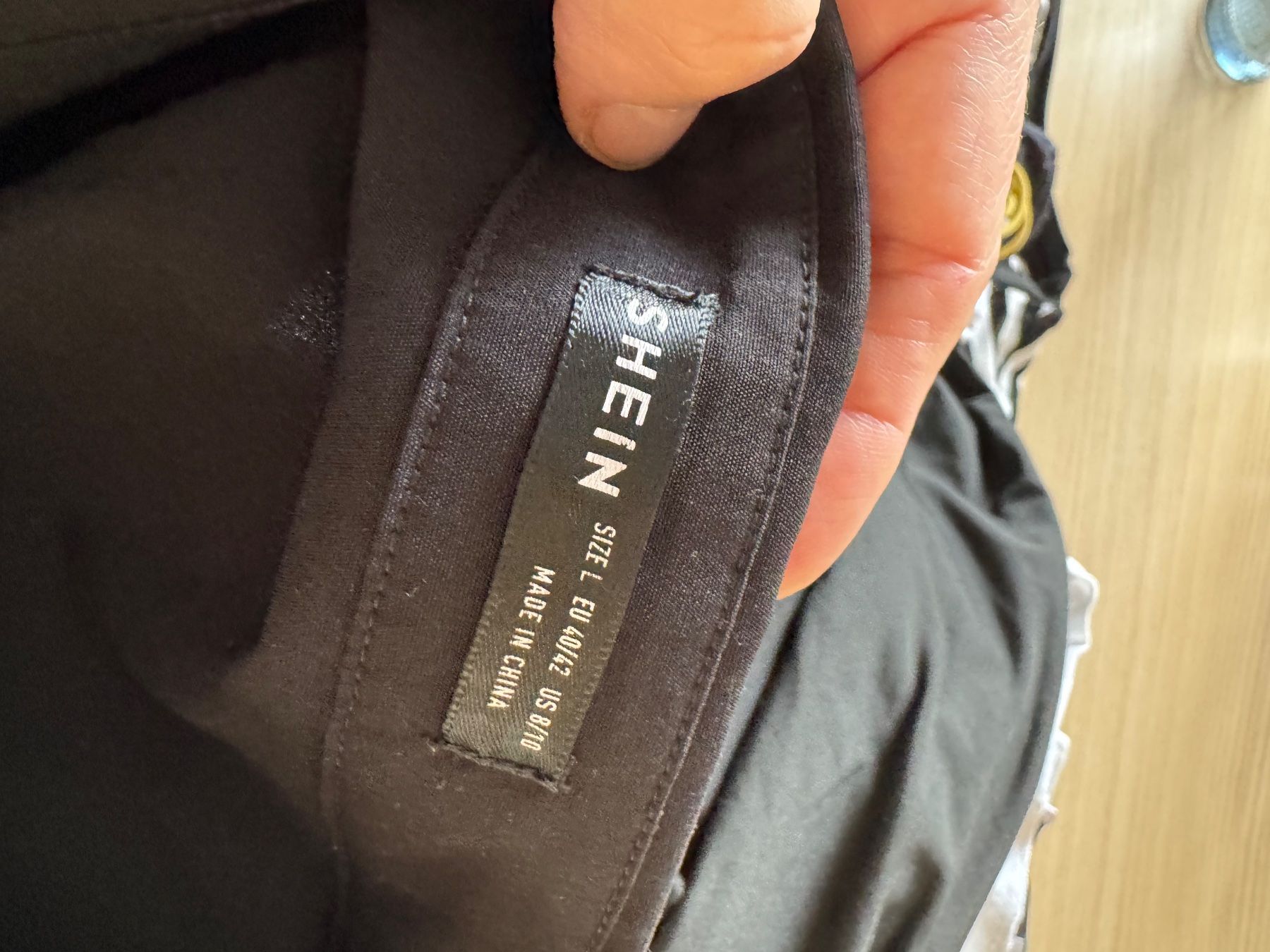 Kleider: Robe noire taille L neuve Marina – Gebraucht aus Veyrier von Kimedovapa_1 2