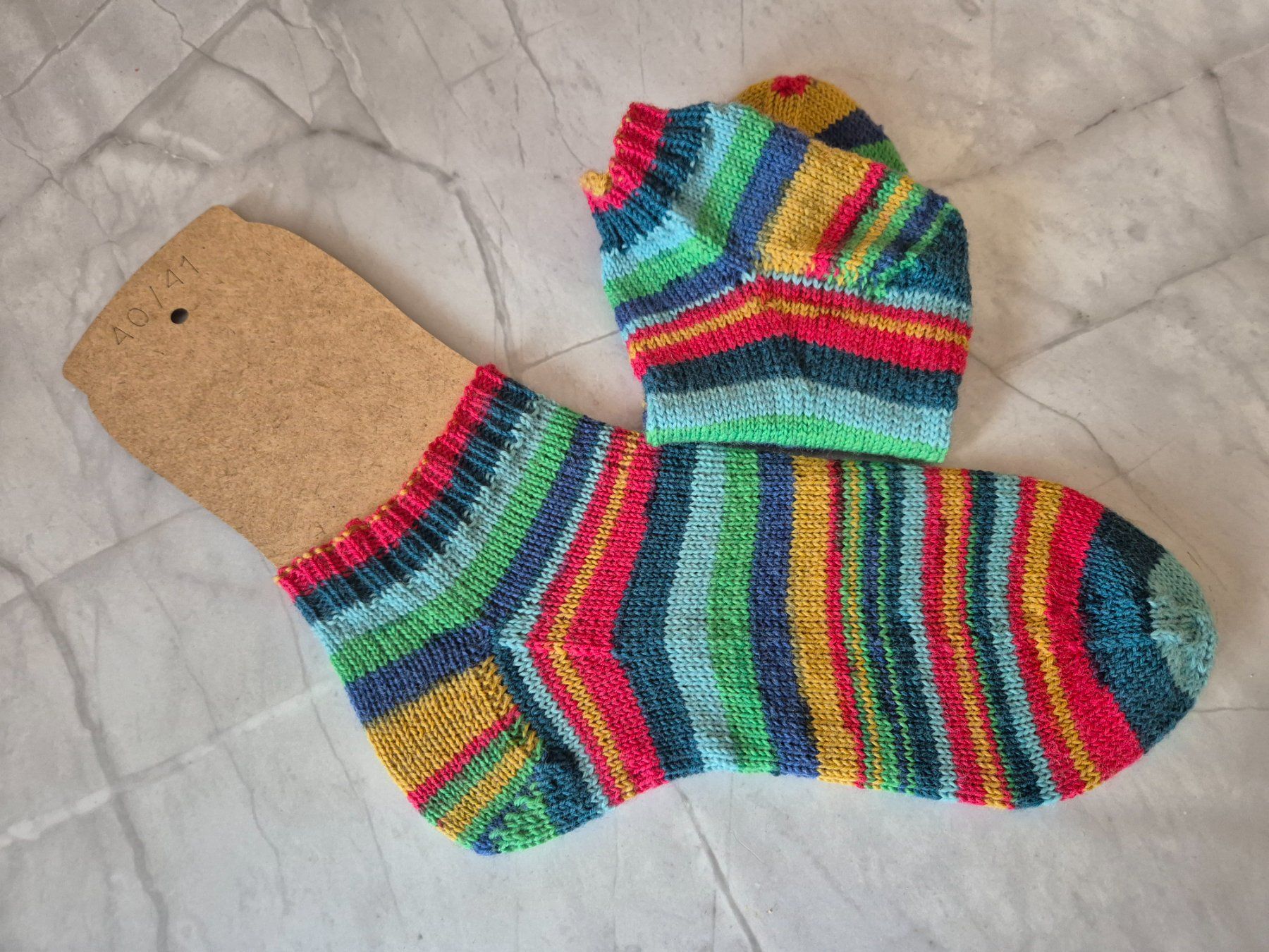 Calze: Sneakers Gr. 40/41 - Handmade – Nuovo e nell'imballaggio originale da Lyssach venduto da ladyfly