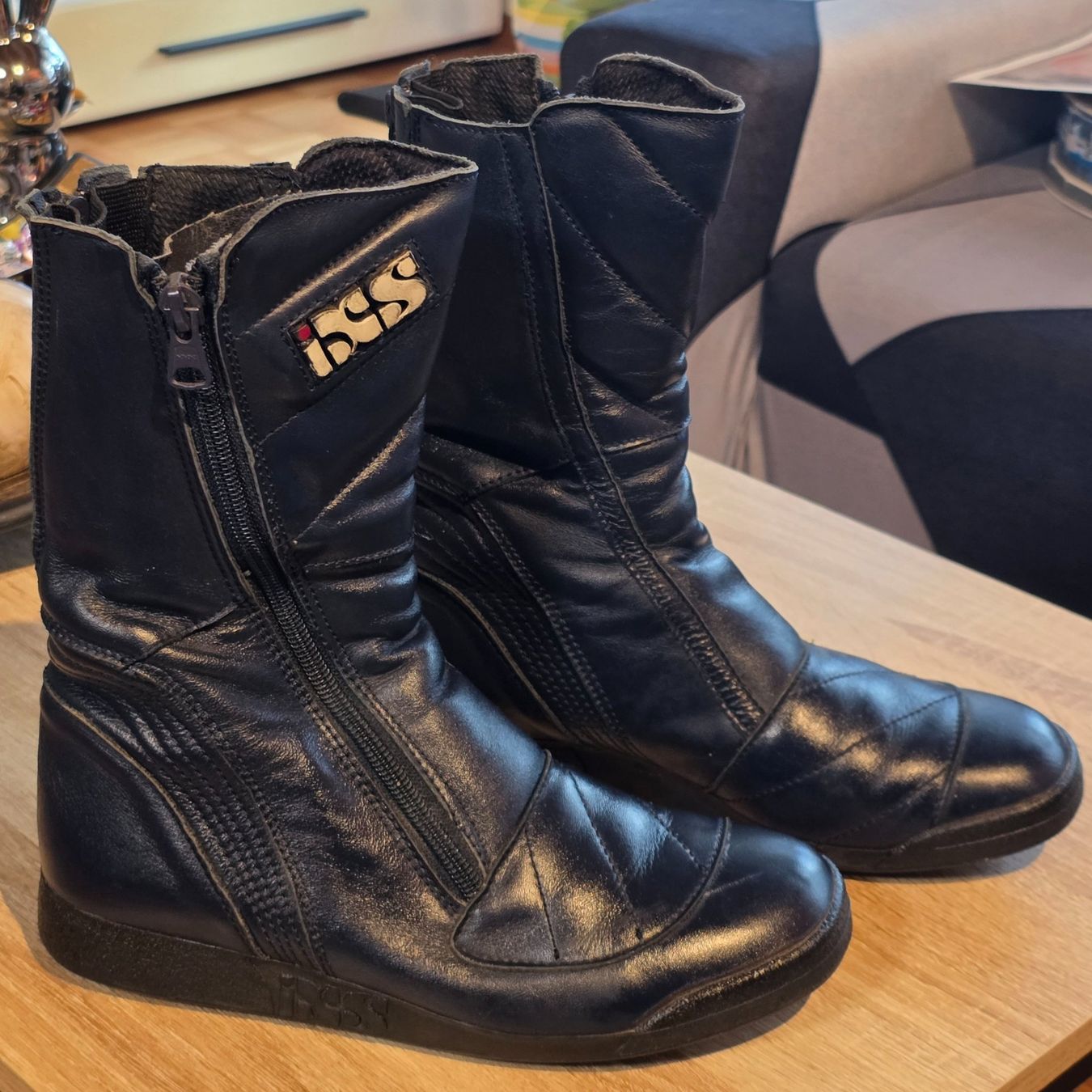 IXS Scarpe da uomo: IXS Boots Leder Grosse 40 Neuwertige – Usato da Rohrbach venduto da lod_m58r 1