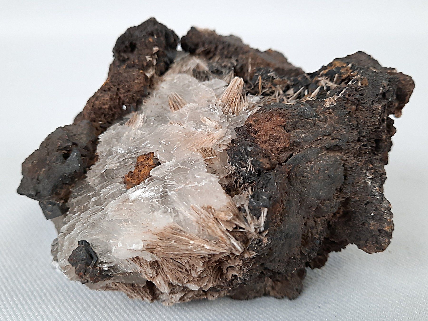 Minerali & Pietre curative: 3 Mineralien – Usato da Beinwil am See venduto da Restwert_Beinwil 5