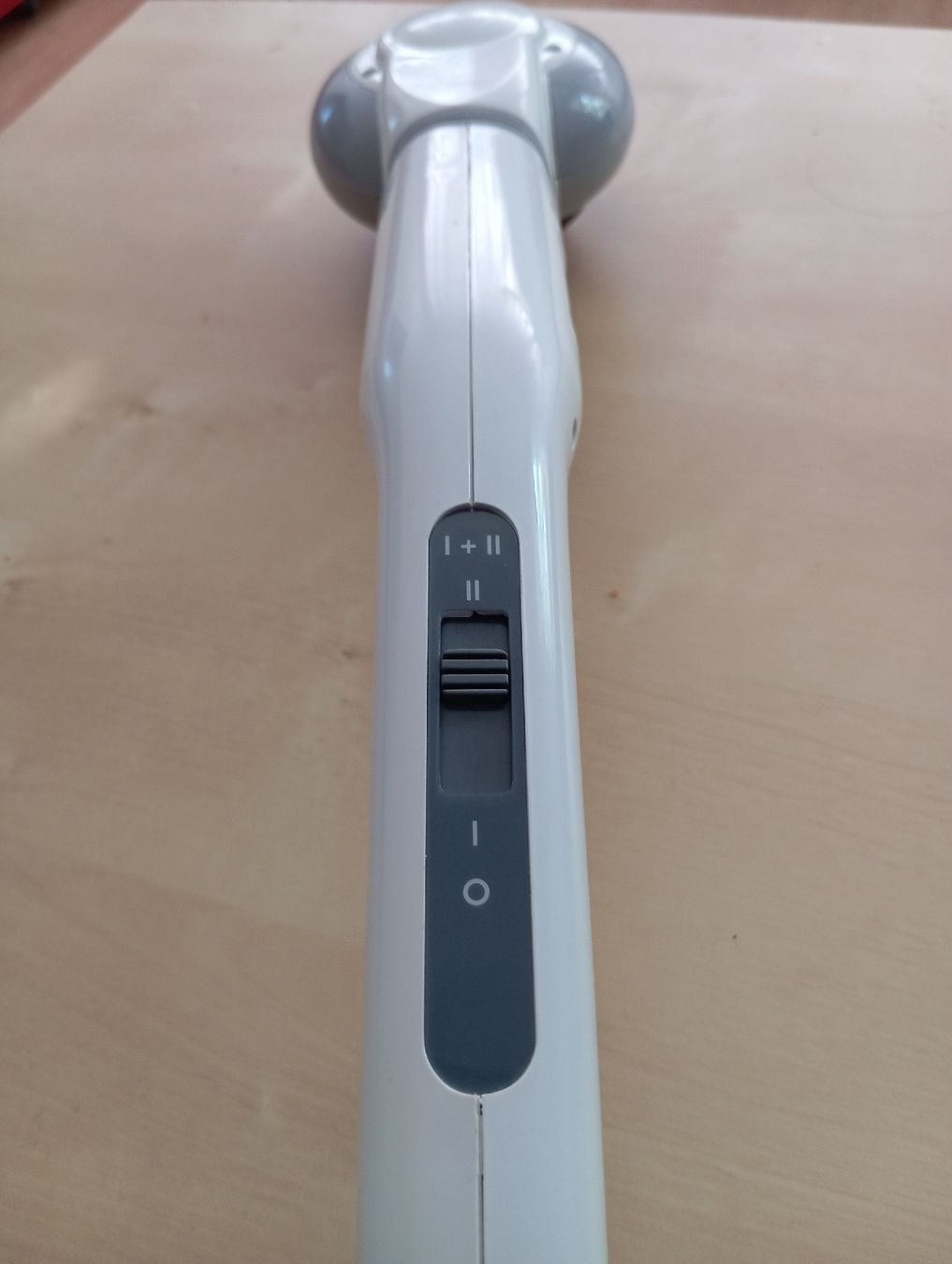 Appareils de massage: Massage Stab mit Rotlicht – D'occasion à Langnau i. E. par tho_n6n5 2