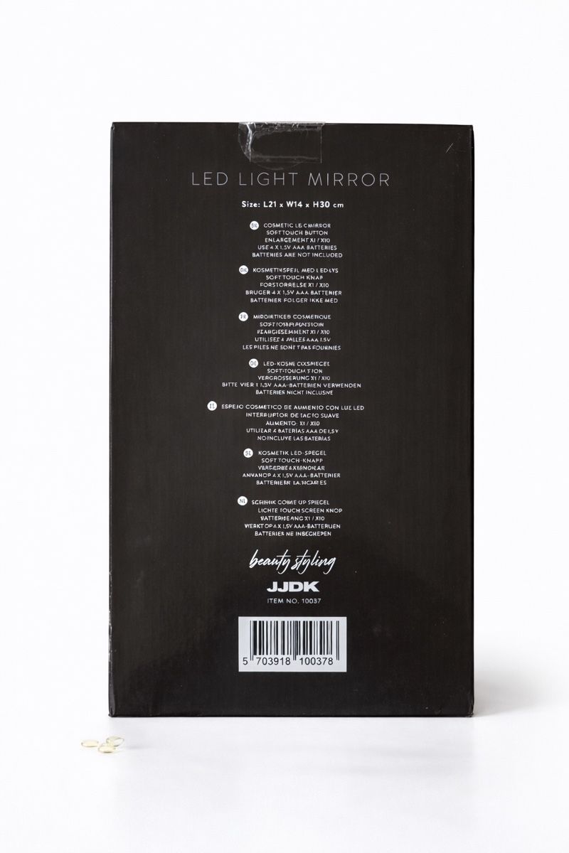 Specchi: LED Light Mirror  (inkl. 10x Zoom) – Nuovo e nell'imballaggio originale da Benken SG venduto da SecondTreasure 1