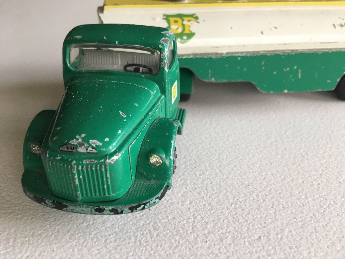 Volvo Modellini d'auto: Tekno Volvo BP Tanker – Usato da Grellingen venduto da Toyhamster 3