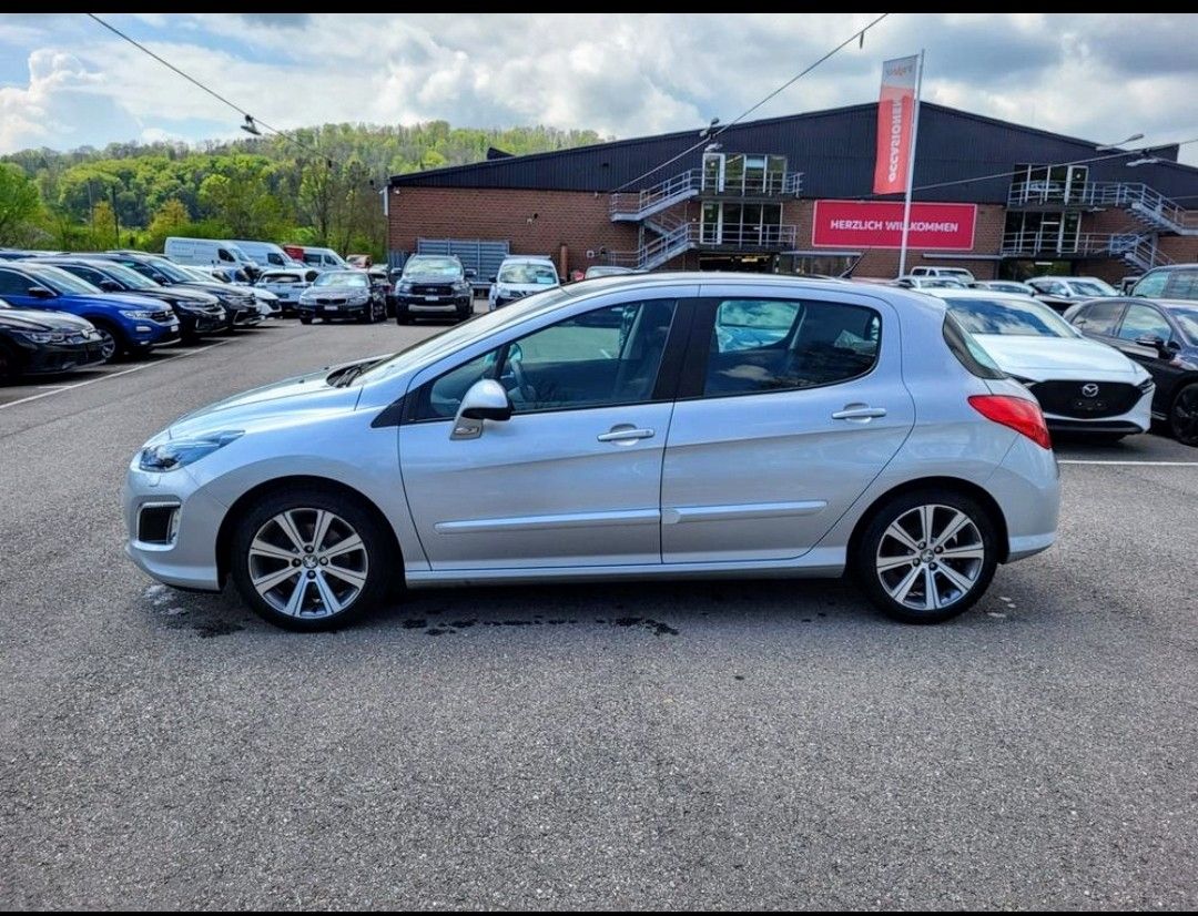 Peugeot Automobili: Peugeot 308 2.0 HDi Automat – Usato da Unterägeri venduto da bilji74 3