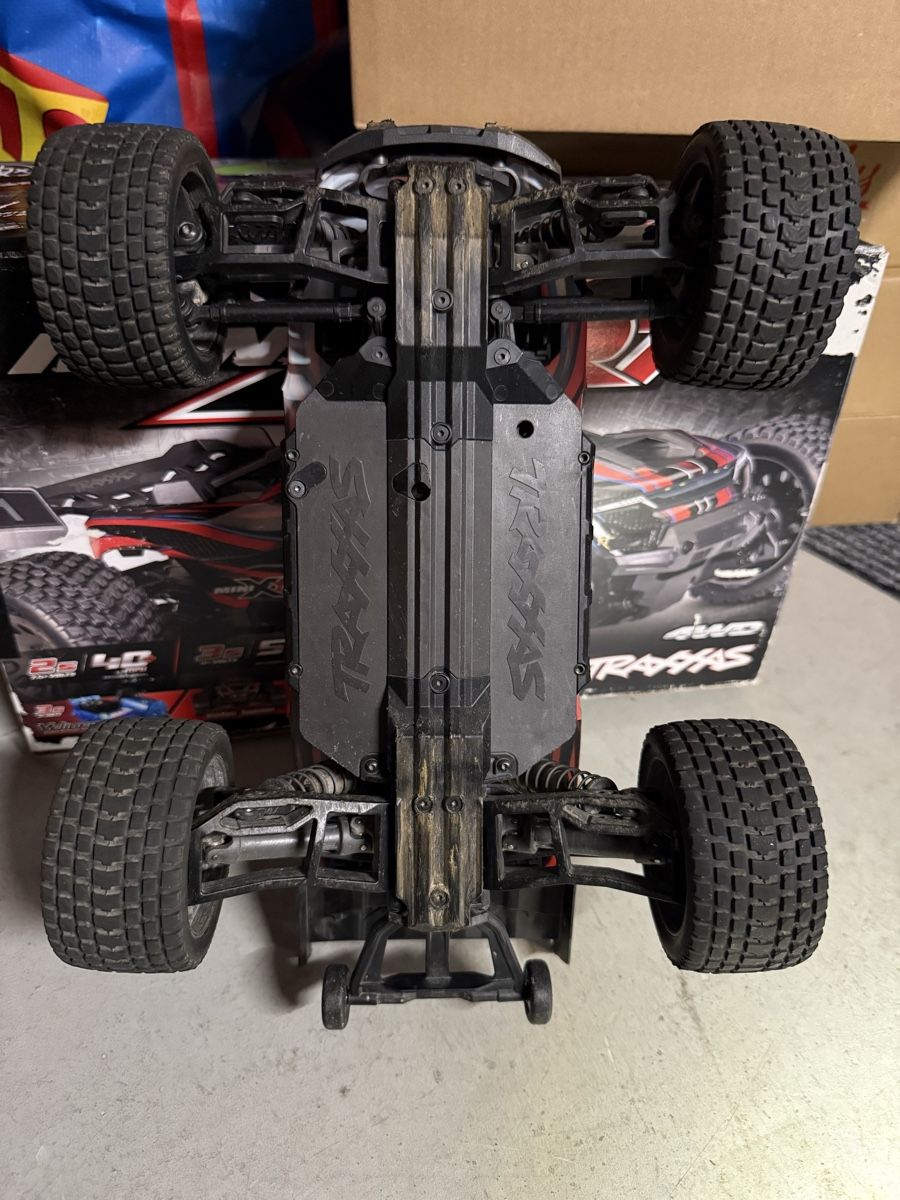 Traxxas Modellismo RC: RC Auto Traxxas Mini XRT 4WD RTR – Usato da Aadorf venduto da Apoly 3