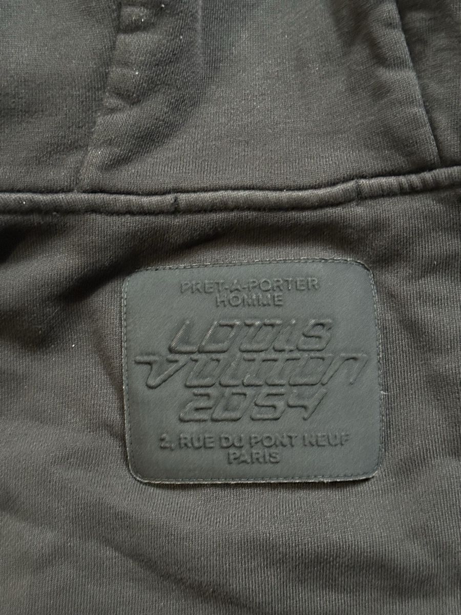Louis Vuitton Maglioni & Felpe: Louis Vuitton Planes Hoodie – Usato da Genève venduto da luc_5q8p 1
