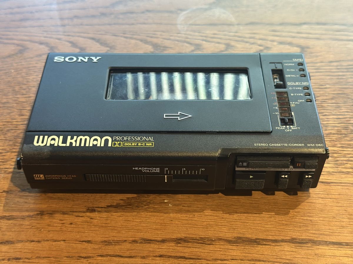 Sony Tragbarer Mediaplayer: Sony Walkman – Defekt aus Vevey von Dborg 2