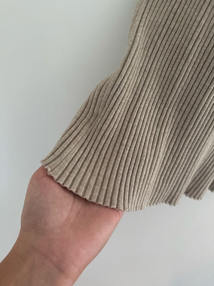 Robes: Strickkleid Ripped – Neuf (Voir description) à Kriens par g_b_mk7j 2