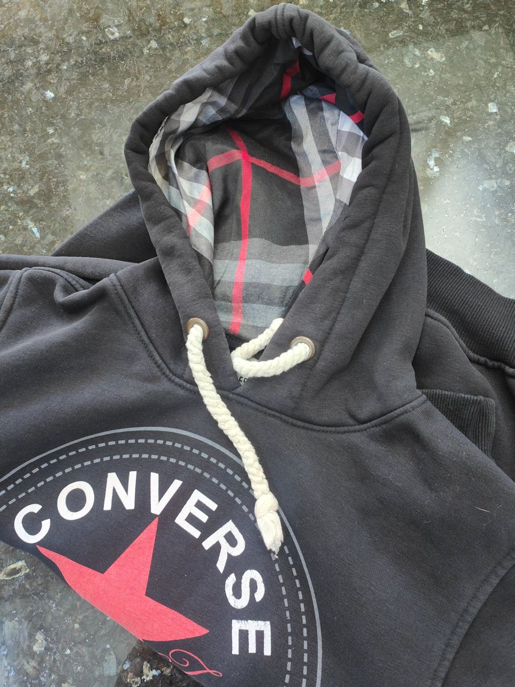 Converse Pullover & Sweatshirts: Hoody – Gebraucht aus Zürich von Mumpfi9 2