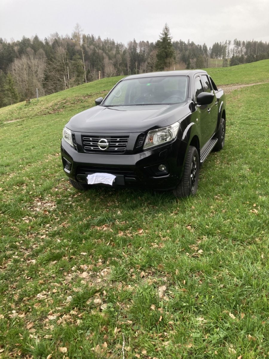Nissan Automobili: Nissan Navara 2.3 dci Double Cab – Usato da Wetzikon ZH venduto da Rescanv6