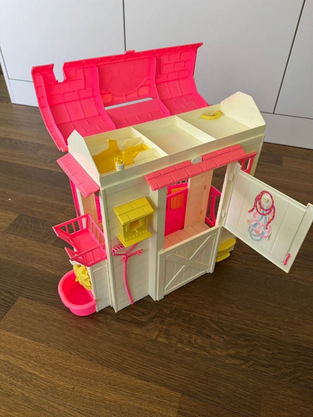Giocattoli: Barbie Pferdestall Feeding Fun Stable – Usato da Würenlos venduto da CaSteSeNievis 1
