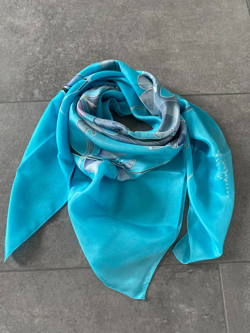 Foulard & Sciarpe: Tolles Seidenfoulard,türkis/gemustert – Nuovo (secondo la descrizione) da Sarmenstorf venduto da Nathi013 1
