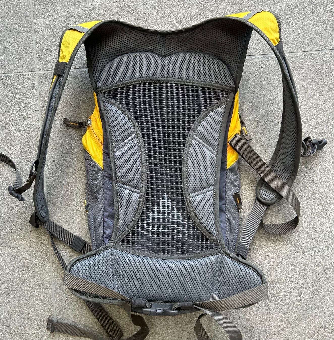 Calvin Klein Sacs à dos: Bikerucksack inkl. Regenhülle – D'occasion à Bolligen par ursn2007 1