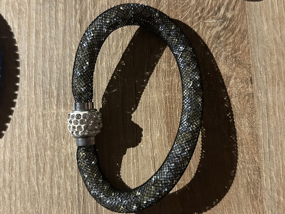 Armbänder & -reifen: Konvolut Armbänder und Ring Modeschmuck verschiedene Arten – Neu (gemäss Beschreibung) aus Laufen von Jassi.quinn 1