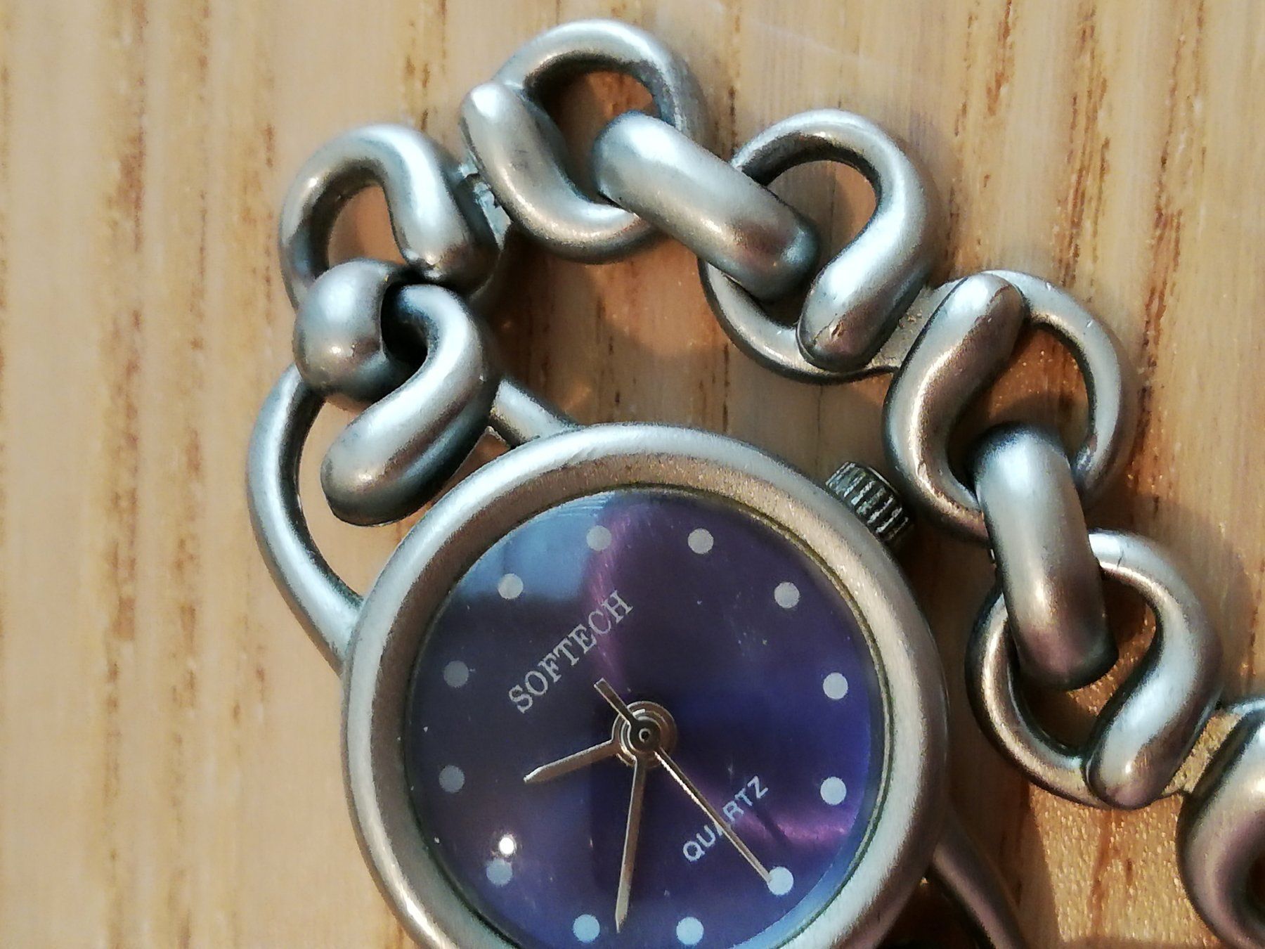 Uhren: Vintage Softech Damen Uhr, Metall Armband Chronograph – Gebraucht aus Aarau von M218 1