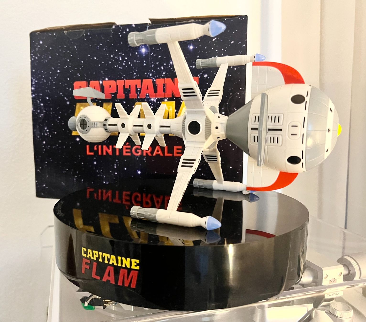 市場】【未使用】【中古】 Capitaine Flam - L 