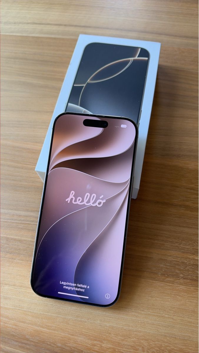 Apple Portables: Apple iPhone 16 Pro, 256GB, Titanium – D'occasion à Basel par marc_christen