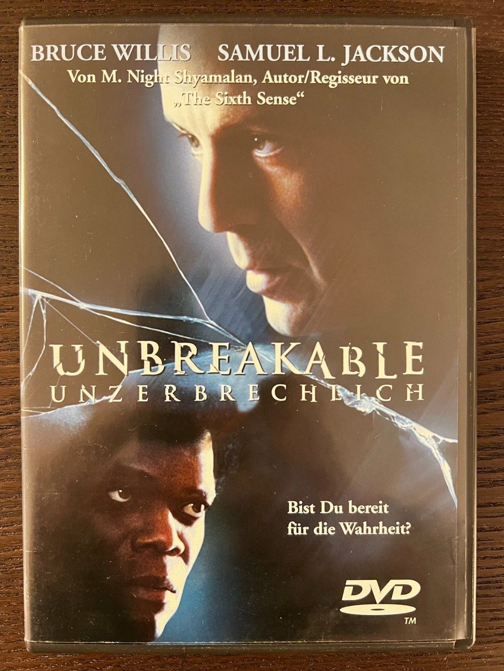 Tutti i DVDs: Unbreakable - Unzerbrechlich – Usato da Zürich venduto da FilmFreunde