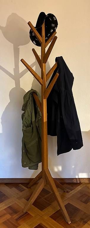 Guardaroba: Porte manteaux arbre – Usato da Lausanne venduto da Geo6