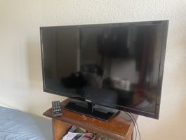 Haier LE32M600C LCD TV, 32 Zoll, Top Zustand, Winter Deal!