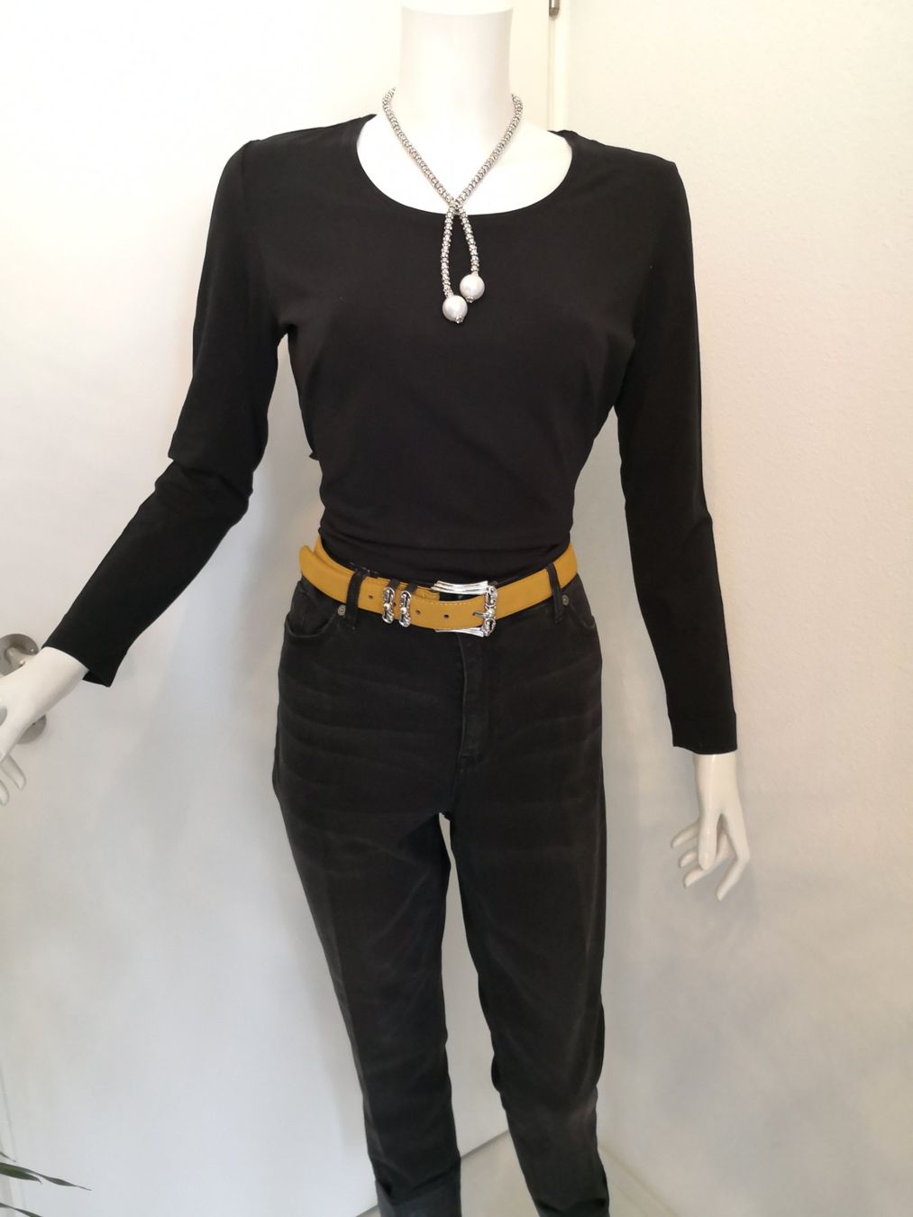 Mango Jeans: 🤩MANGO VIOLETA JEANS SCHWARZ – Neuf (Voir description) à Olten par Naja-Twins-Twins 7
