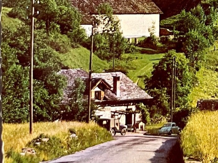Cartoline postali: AK:  MESOCCO - Castello – Usato da Lutry venduto da Ediego 2