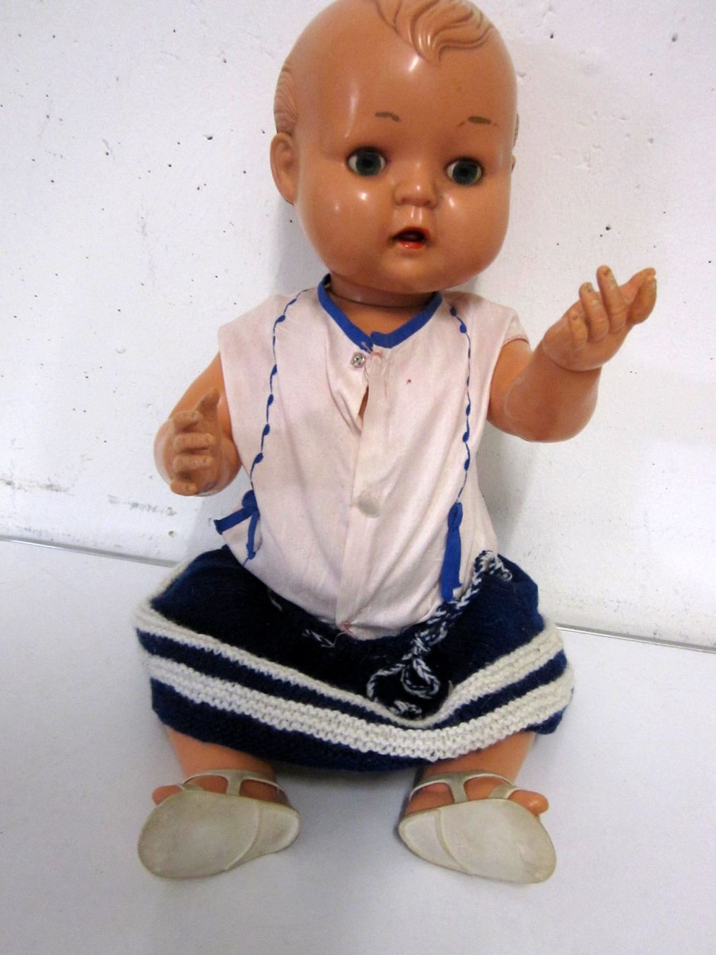 Bambole: Puppe aus Hartplastik 50 cm gross – Usato da Binningen venduto da fel_8mgn 2