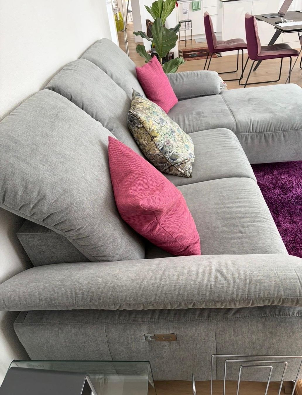 Divani: L-Sofa / Ecksofa mit Récamière, grau, 245 x 167 cm – Usato da Bassersdorf venduto da spoont 4