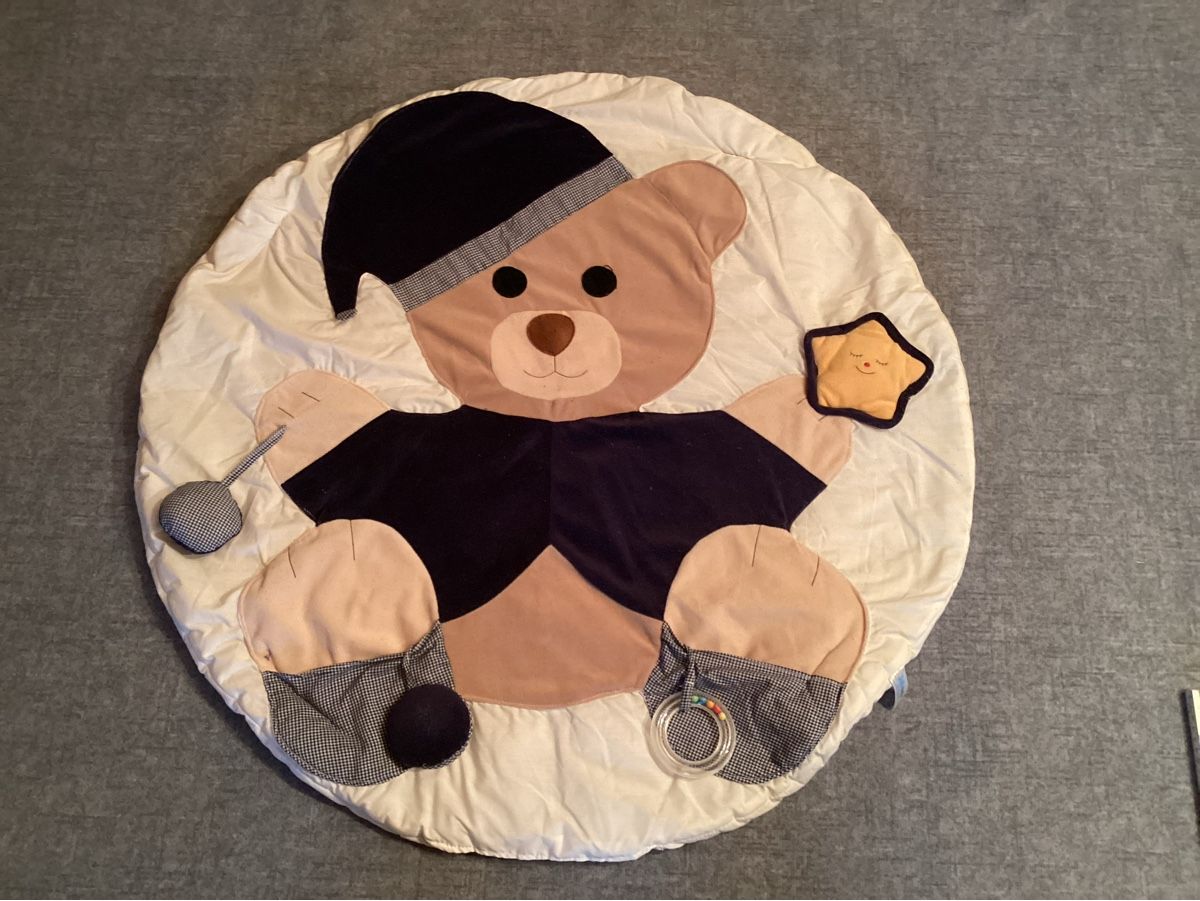 Spielmatte: Baby Spieldecke mit Spielbogen – Gebraucht aus Kirchleerau von Winnie017 2
