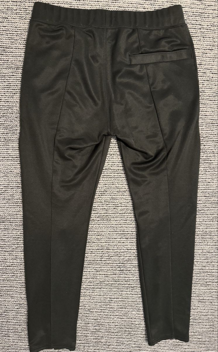 G-Star Completi: G-star tracksuit – Usato da Zug venduto da pav_q5f7 5