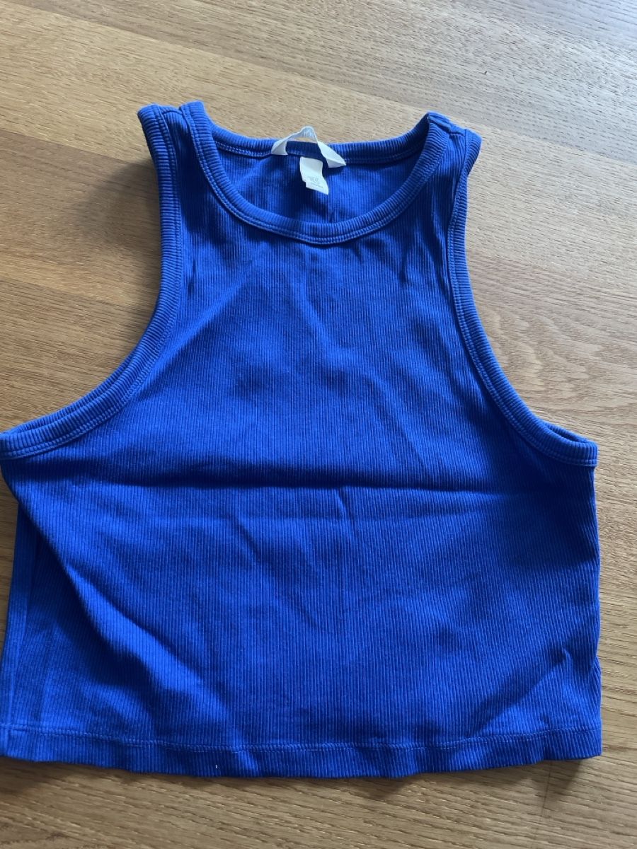 H&M Top: Geripptes Crop Top H&M, Grösse M – Usato da Forch venduto da Strawberry_JvN