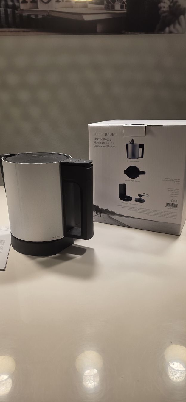 Bollitori: Jacob Jensen Electric Kettle aluminum  – Usato da Stans venduto da Andre_Gouveia