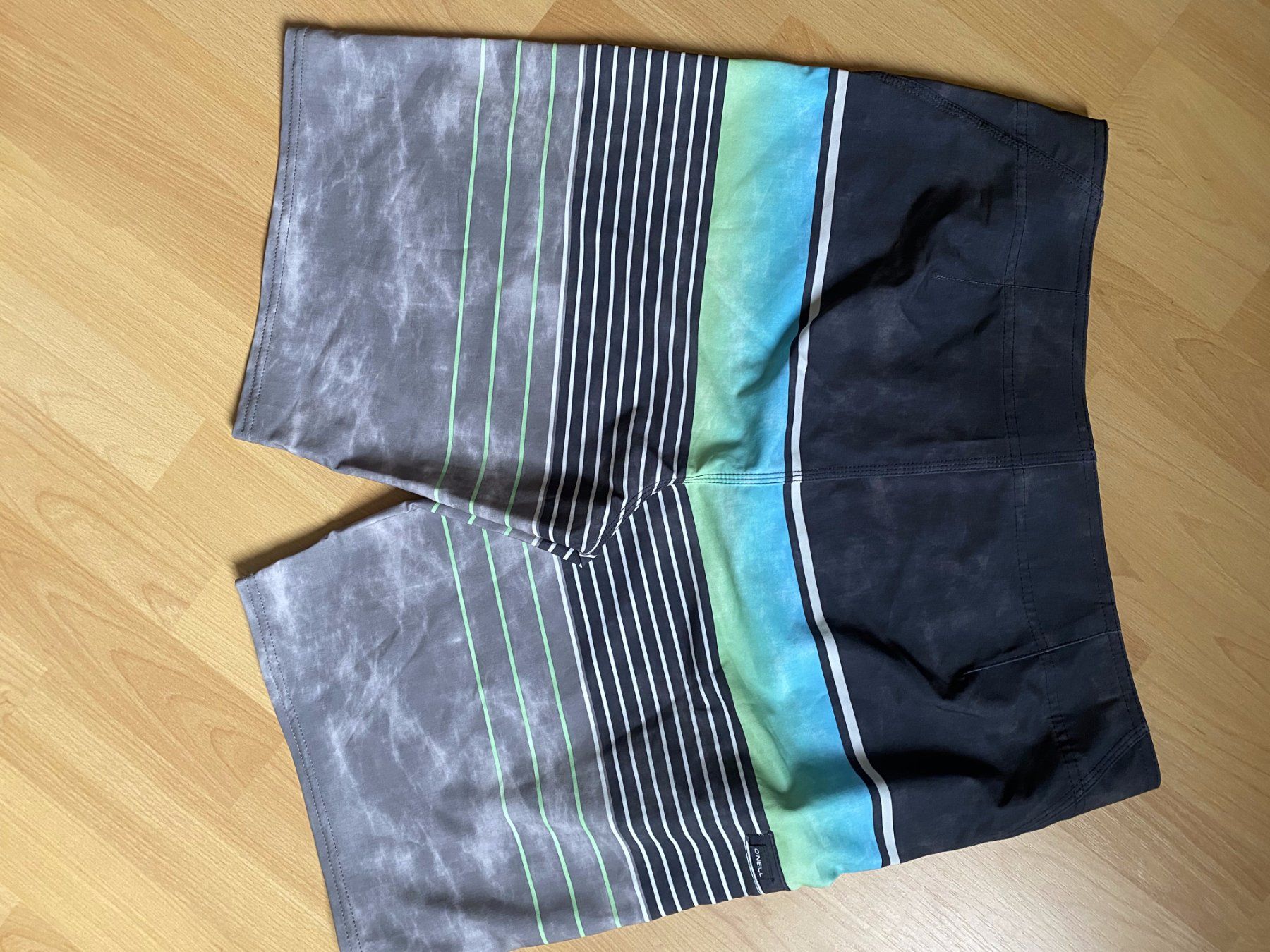 O'Neill Badehosen: Short de bain homme – Neu (gemäss Beschreibung) aus Vevey von Zpahud 1