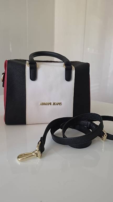 Borse da donna: Handtasche von Armani Jeans – Usato da Wängi venduto da bm8677