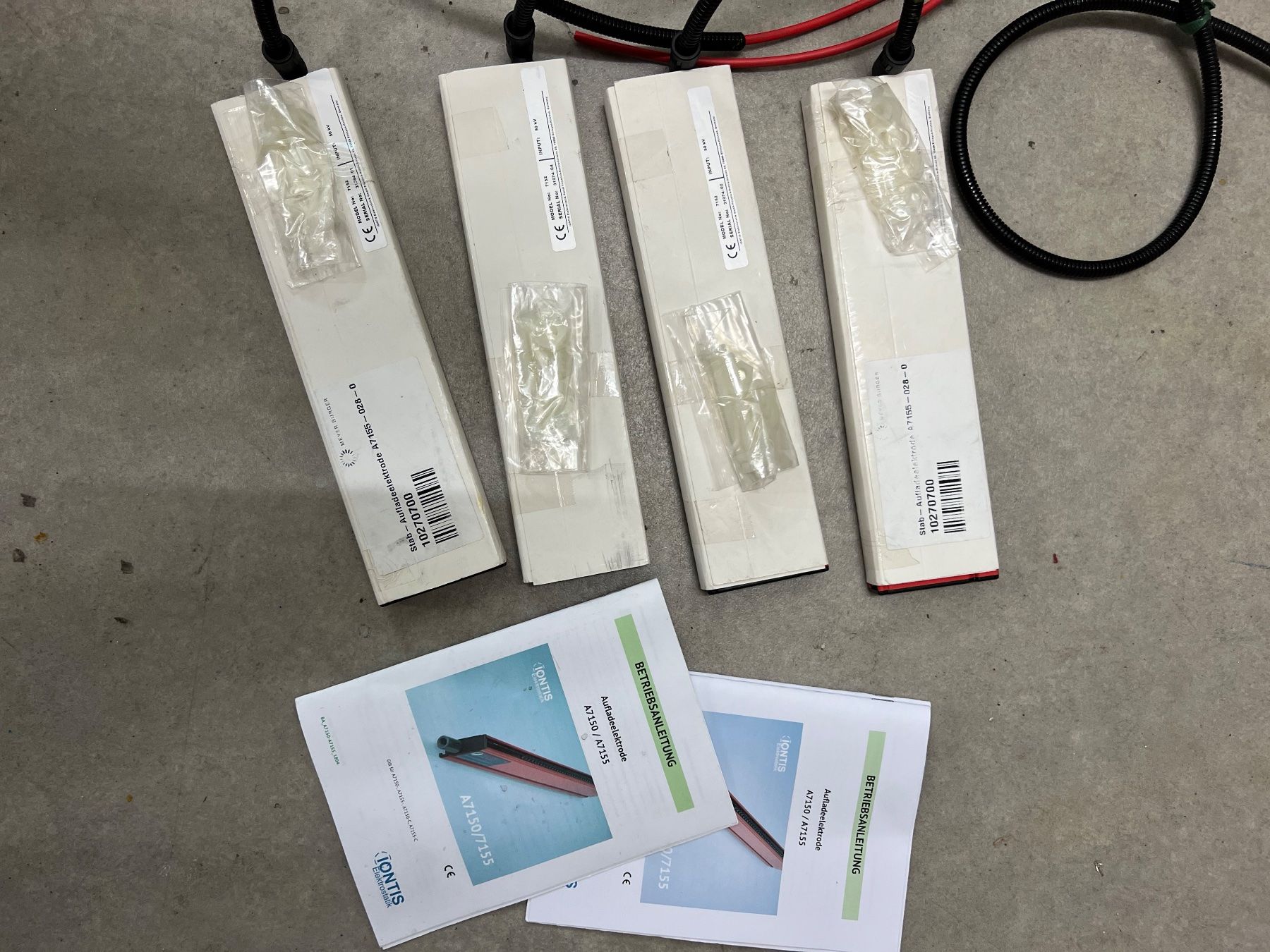 Alimentazione elettrica: Électrode de charge haute densité IONTIS 7152 – Nuovo (secondo la descrizione) da Basel venduto da La.Bonne.affaire